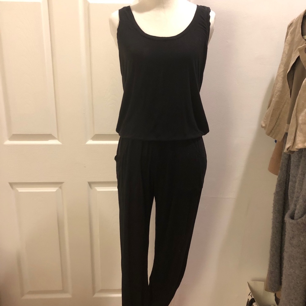 Bella Luxx jersey jumpsuit with pockets